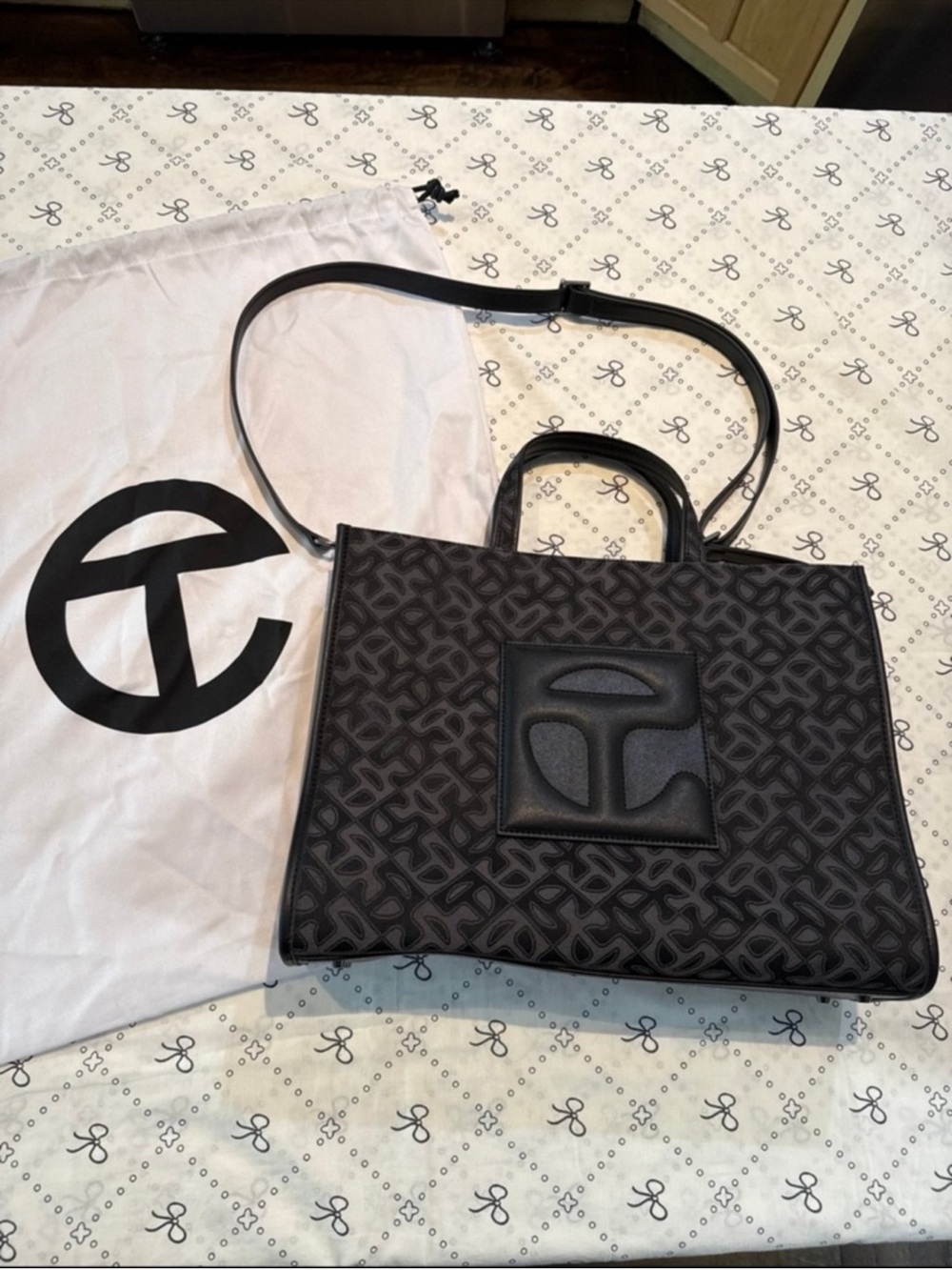Telfar Black Logo-Patterned Tote Briefcase - Picture 2 of 7